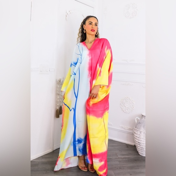 Colorful Tie-Dye Maxi Dress - Picture 3 of 6